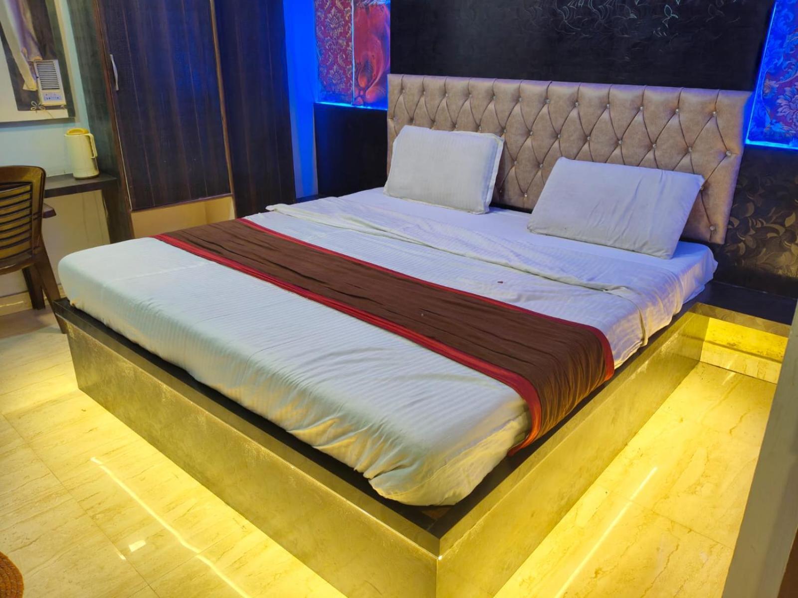 Hotel Park Avenue Lucknow Kamer foto