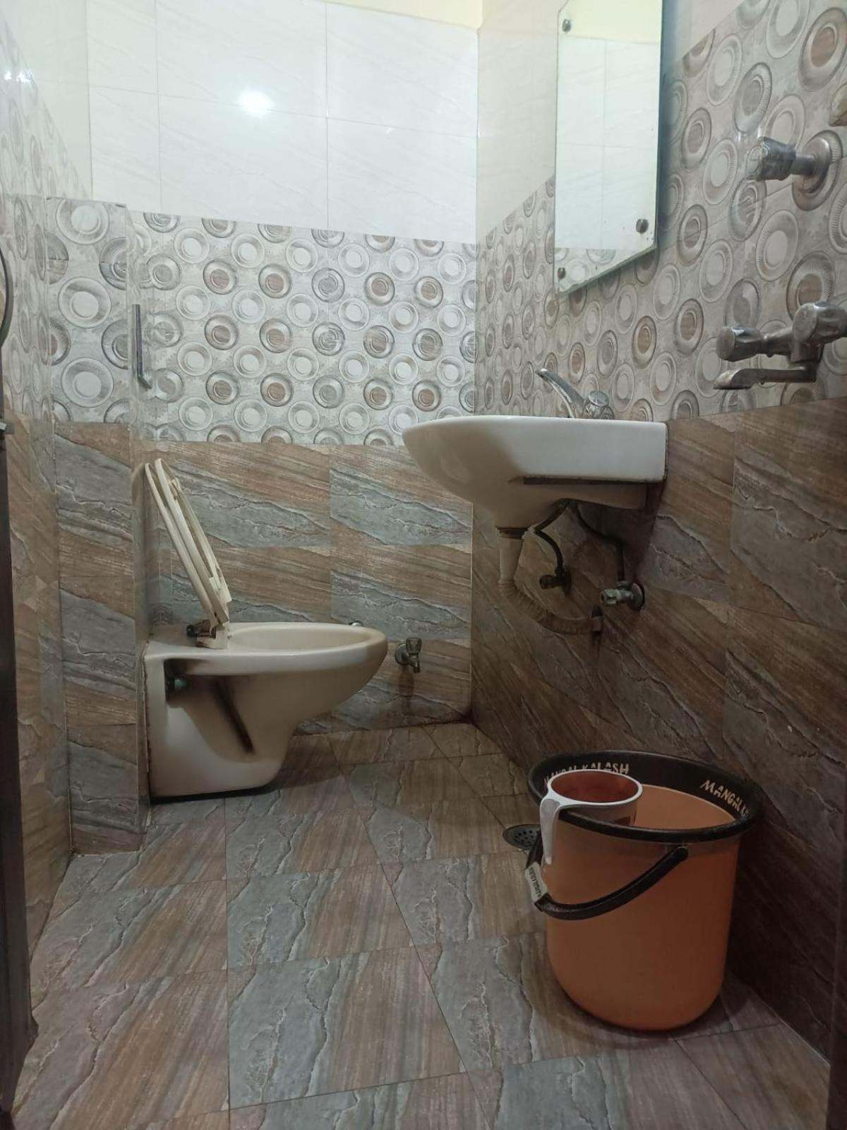 Hotel Park Avenue Lucknow Buitenkant foto